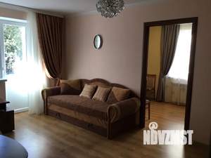 2-к квартира, посуточно, 45м2, 2/4 этаж