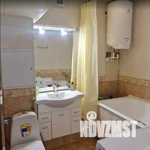 1-к квартира, посуточно, 49м2, 1/1 этаж