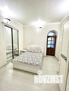 2-к квартира, посуточно, 40м2, 3/3 этаж