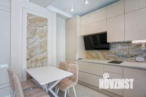 1-к квартира, посуточно, 60м2, 15/19 этаж