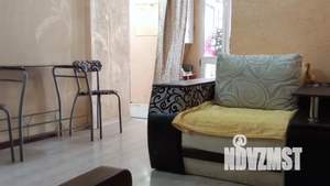 2-к квартира, посуточно, 37м2, 1/2 этаж