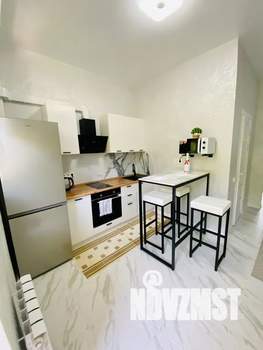 Студия квартира, посуточно, 35м2, 2/2 этаж