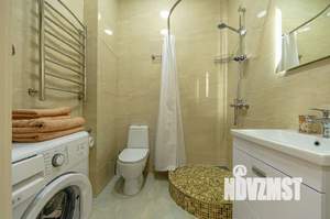 Студия квартира, посуточно, 40м2, 5/8 этаж