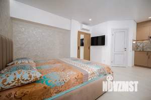 Студия квартира, посуточно, 27м2, 1/3 этаж