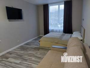 Студия квартира, посуточно, 38м2, 3/18 этаж