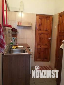 1-к квартира, посуточно, 12м2, 1/3 этаж