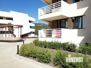 Студия квартира, на длительный срок, 44м2, 1/4 этаж