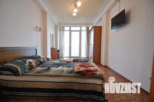 3-к квартира, посуточно, 90м2, 1/1 этаж