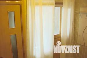 1-к квартира, посуточно, 26м2, 1/2 этаж