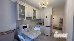 Студия квартира, посуточно, 35м2, 3/18 этаж