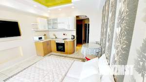 Студия квартира, посуточно, 30м2, 4/6 этаж