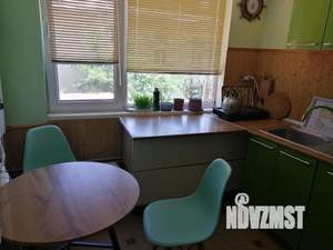 2-к квартира, посуточно, 40м2, 1/2 этаж