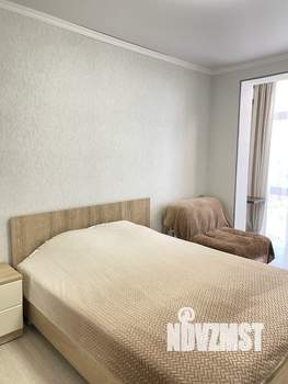 1-к квартира, посуточно, 39м2, 3/18 этаж