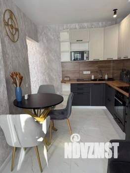 1-к квартира, посуточно, 37м2, 1/1 этаж
