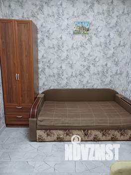 1-к квартира, посуточно, 28м2, 1/2 этаж