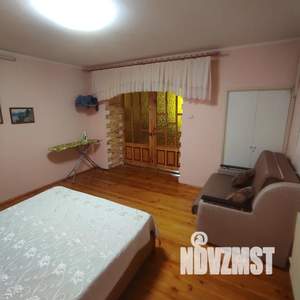 2-к квартира, посуточно, 60м2, 1/2 этаж