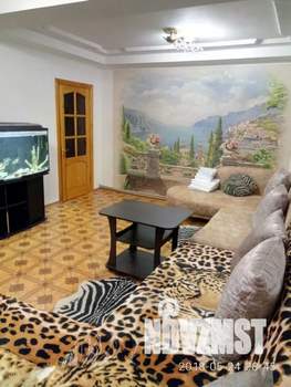 2-к квартира, посуточно, 42м2, 1/4 этаж