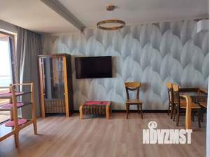 1-к квартира, посуточно, 82м2, 1/1 этаж