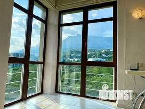 Студия квартира, посуточно, 80м2, 4/7 этаж