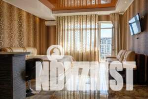 1-к квартира, посуточно, 51м2, 4/12 этаж