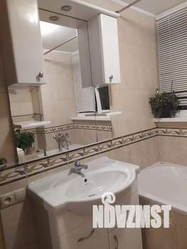 2-к квартира, посуточно, 45м2, 3/3 этаж