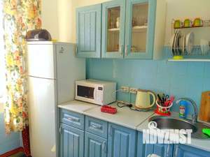 2-к квартира, посуточно, 42м2, 2/3 этаж