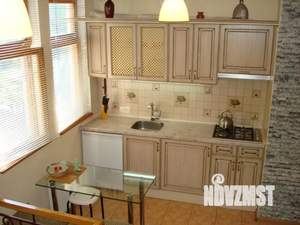 2-к квартира, посуточно, 54м2, 1/2 этаж