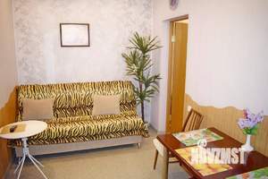 2-к квартира, посуточно, 40м2, 1/1 этаж