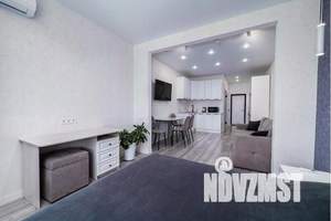 1-к квартира, посуточно, 35м2, 17/18 этаж