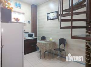 1-к квартира, посуточно, 40м2, 1/2 этаж