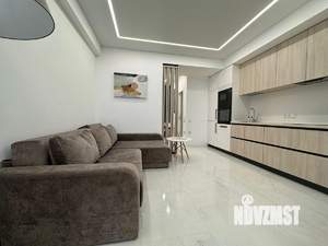 Студия квартира, посуточно, 33м2, 2/4 этаж