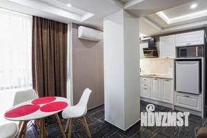 1-к квартира, посуточно, 40м2, 5/8 этаж