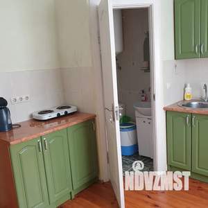 1-к квартира, посуточно, 27м2, 2/2 этаж