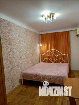 3-к квартира, посуточно, 55м2, 1/1 этаж