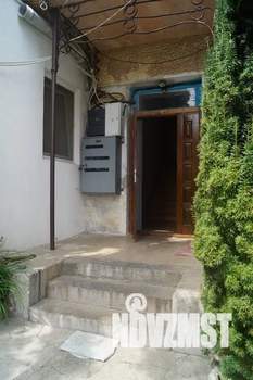 1-к квартира, посуточно, 27м2, 1/2 этаж