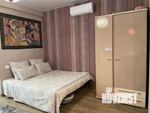 Студия квартира, посуточно, 40м2, 1/5 этаж