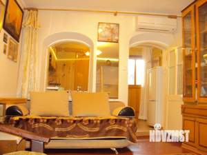 1-к квартира, посуточно, 25м2, 1/2 этаж