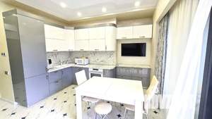 2-к квартира, посуточно, 47м2, 16/20 этаж