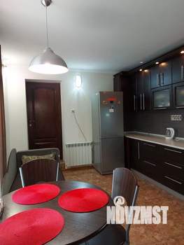 1-к квартира, посуточно, 40м2, 2/3 этаж