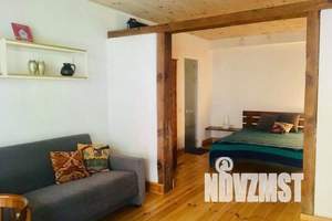 Студия квартира, на длительный срок, 45м2, 1/2 этаж