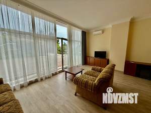 Студия квартира, посуточно, 56м2, 1/9 этаж
