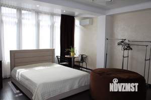 1-к квартира, посуточно, 80м2, 1/3 этаж
