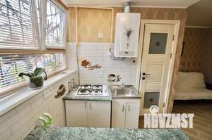 1-к квартира, посуточно, 30м2, 1/2 этаж