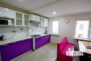 2-к квартира, на длительный срок, 65м2, 1/1 этаж