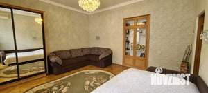 2-к квартира, посуточно, 65м2, 2/2 этаж