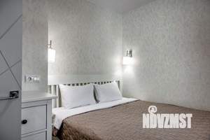 4-к квартира, посуточно, 140м2, 1/1 этаж