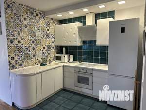 1-к квартира, посуточно, 60м2, 1/1 этаж