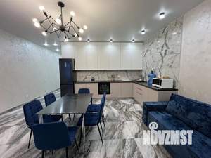 3-к квартира, посуточно, 93м2, 1/1 этаж