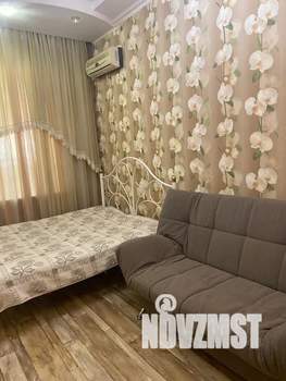 1-к квартира, посуточно, 40м2, 1/2 этаж