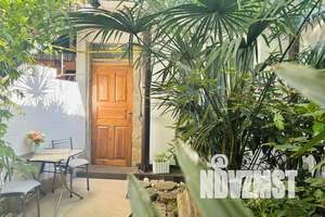 1-к квартира, посуточно, 29м2, 1/2 этаж